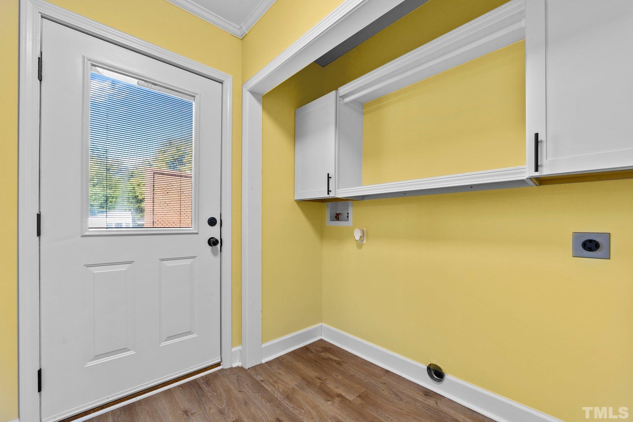 774 Abbott Road Henderson, NC 27537 - Photo 27 of 41 a view of a small space