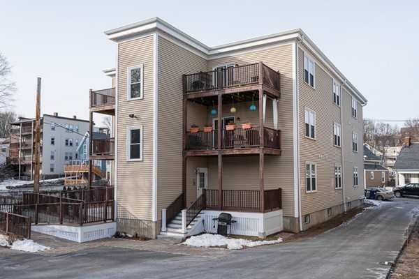 35 Coffey Street, Unit 1 Boston, MA 02122 - Photo 21 of 22