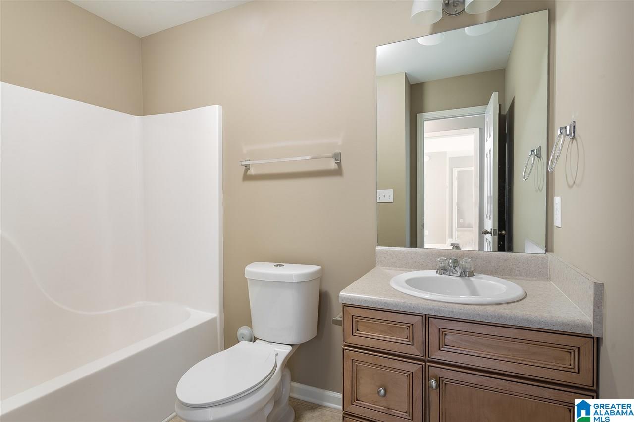 952 Hickory Street Moody, AL 35004 - Photo 19 of 37