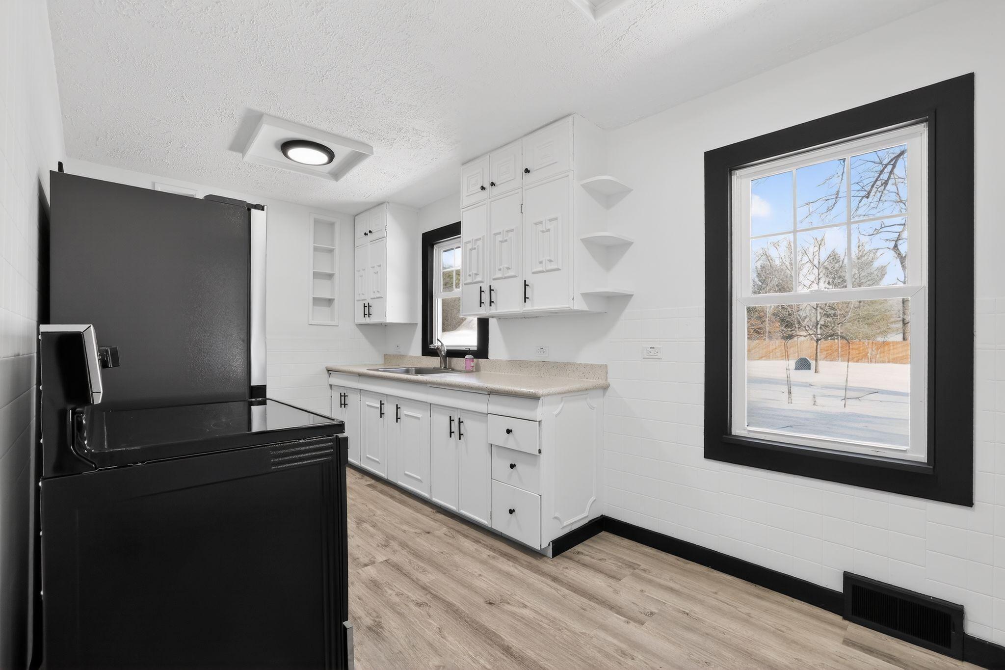 7818 West River Road Brooklyn Park, MN 55444 - Photo 5 of 8