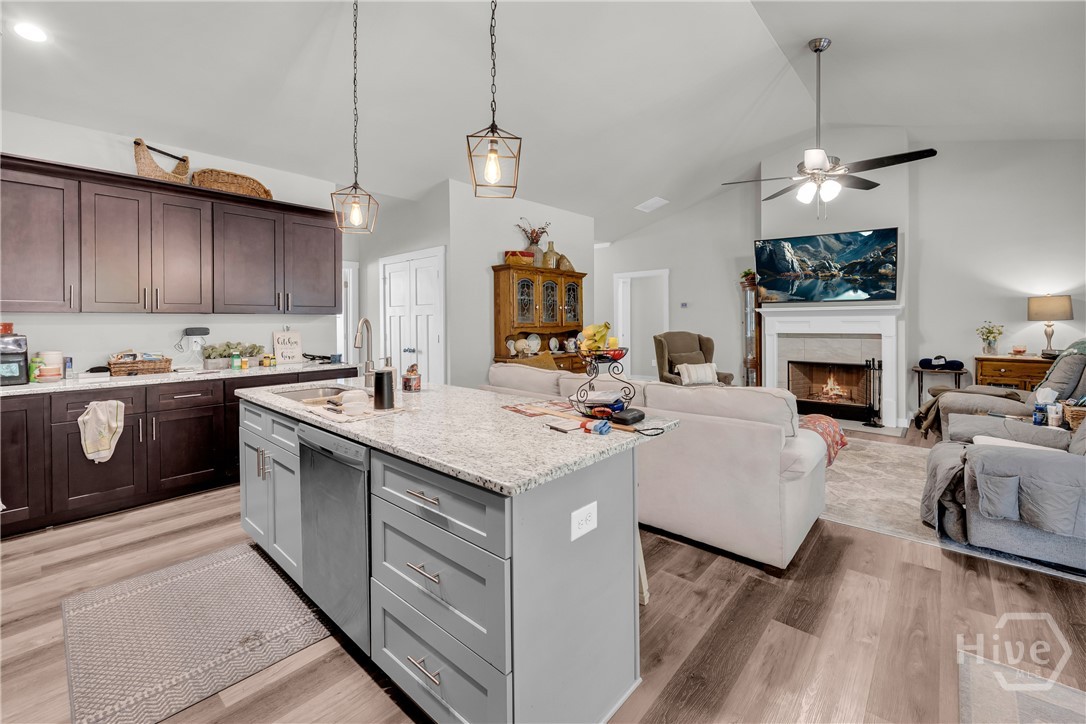 237 North Point Circle Hartwell, GA 30643 - Photo 11 of 55 Gallery Image 11