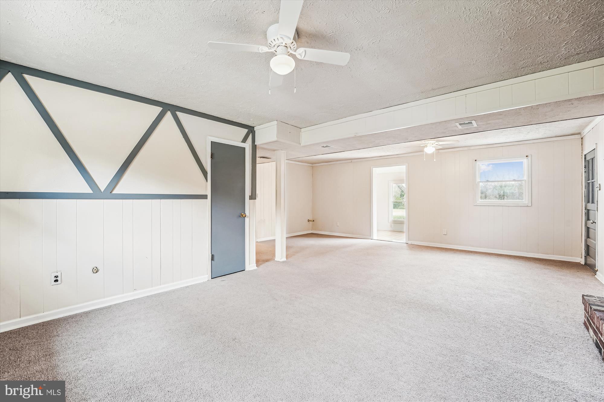 8475 Wedding Drive Welcome, MD 20693 - Photo 35 of 48 a view of empty room with ceiling fan