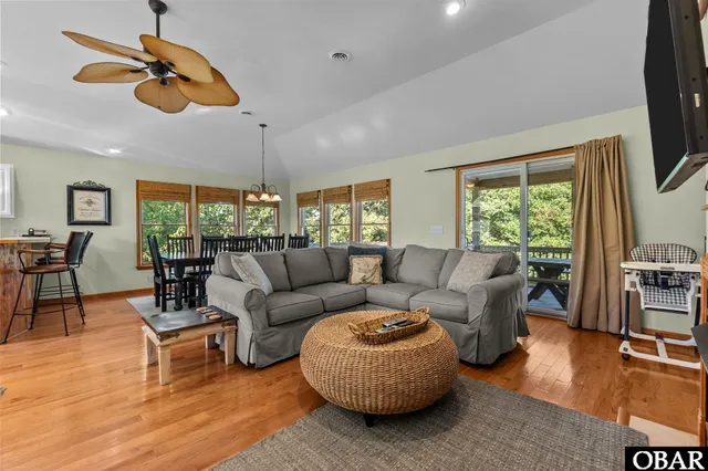 $775,000 | 290 Sea Oats Trail, Southern Shores, NC 27949