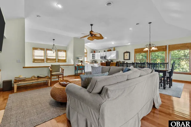 $775,000 | 290 Sea Oats Trail, Southern Shores, NC 27949