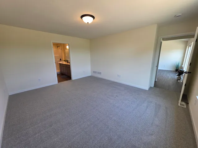 $389,900 | 512 Golf Drive, Jefferson, WI 53549