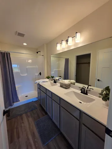 $389,900 | 512 Golf Drive, Jefferson, WI 53549