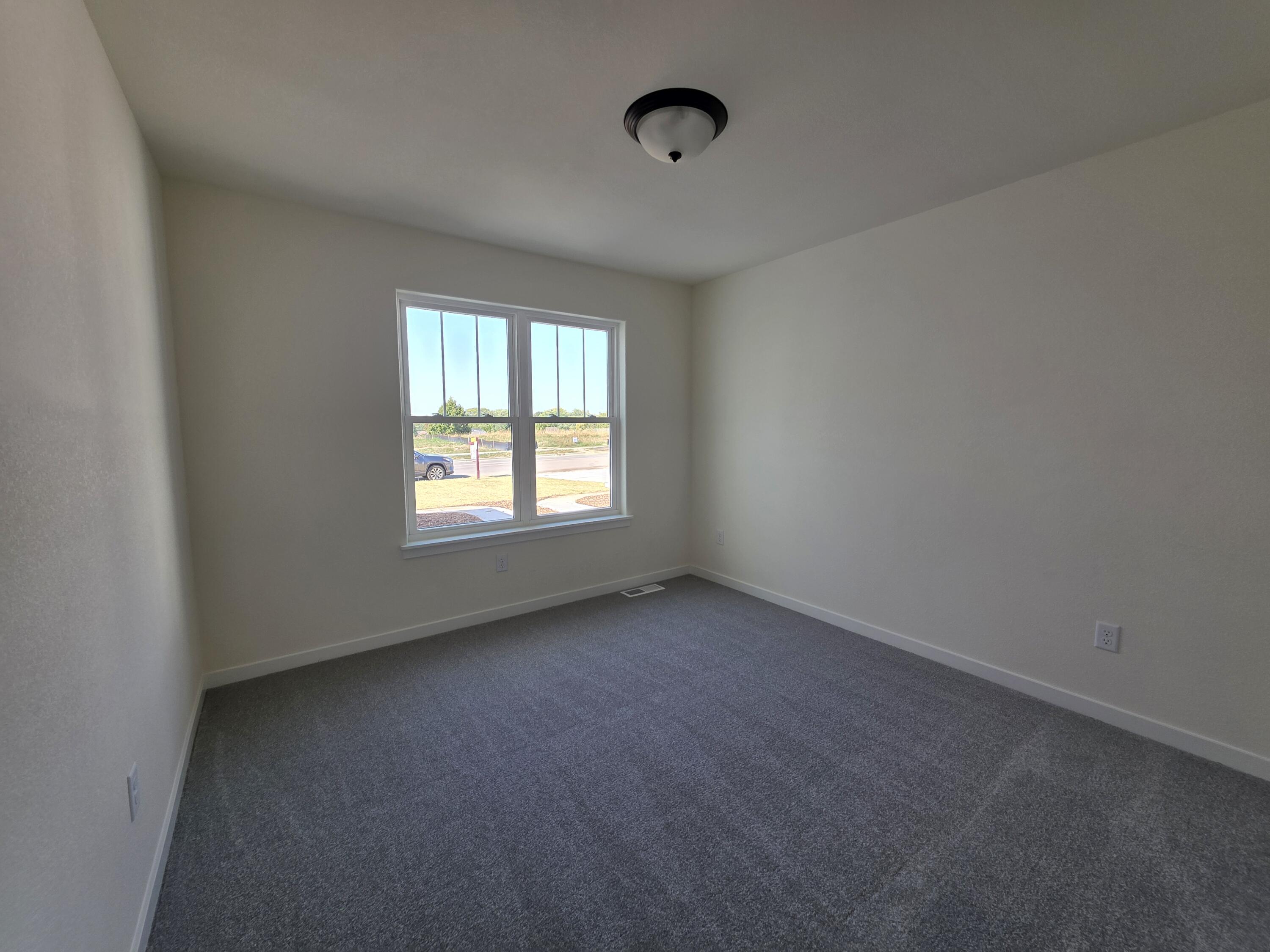 512 Golf Drive Jefferson, WI 53549 - Photo 23 of 30 20251002_123634