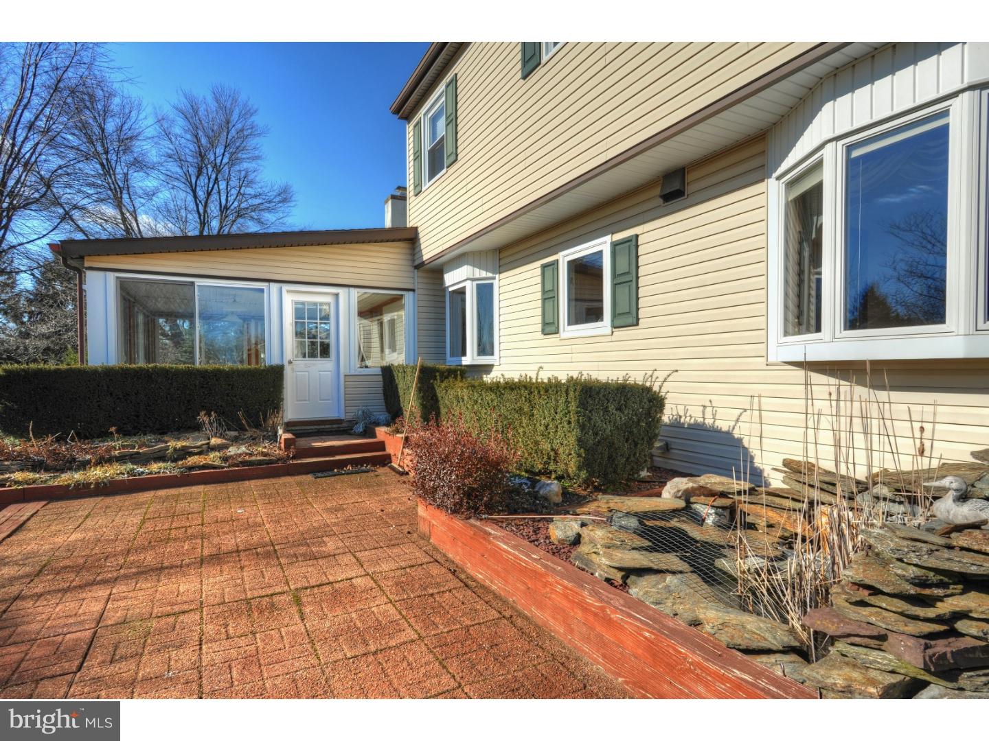 117 Locust Knoll Road Downingtown, PA 19335 - Photo 22 of 24 Patio