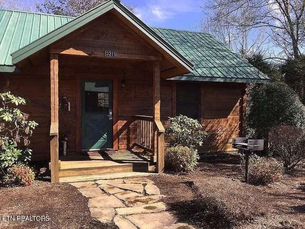 $375,000 | 3215 Steeple Way, Pigeon Forge, TN 37863