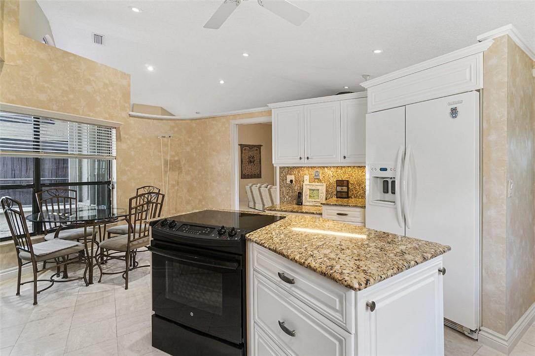 22595 Esplanada Circle Boca Raton, FL 33433 - Photo 15 of 35 Photo 15