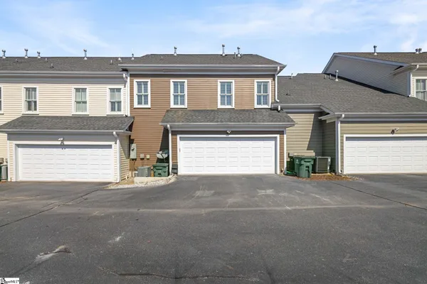 $649,615 | 9 Rivoli Lane, Greenville, SC 29615