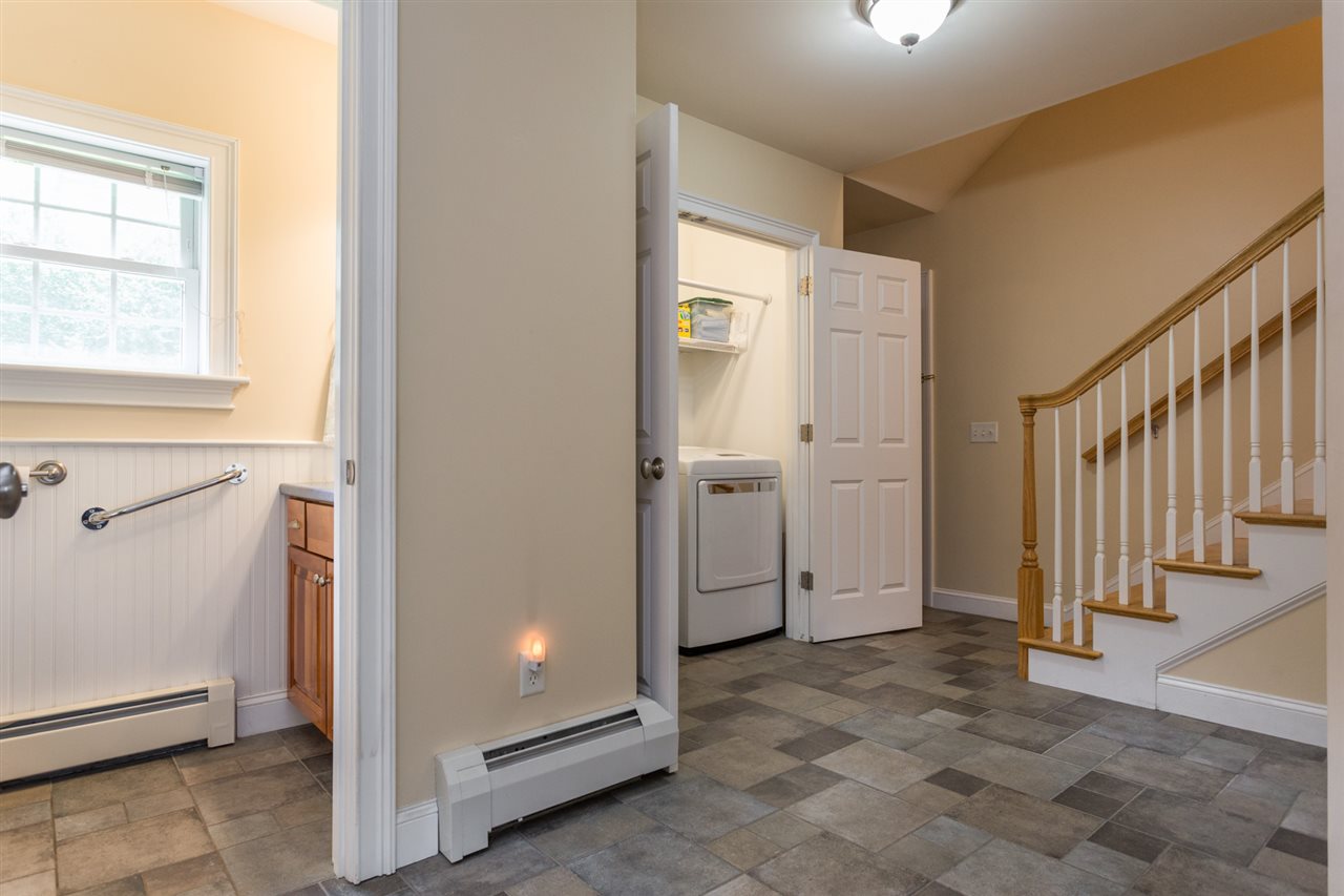73 Raymond Road Deerfield, NH 03037 - Photo 20 of 40