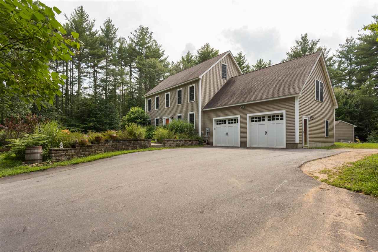 73 Raymond Road Deerfield, NH 03037 - Photo 3 of 40