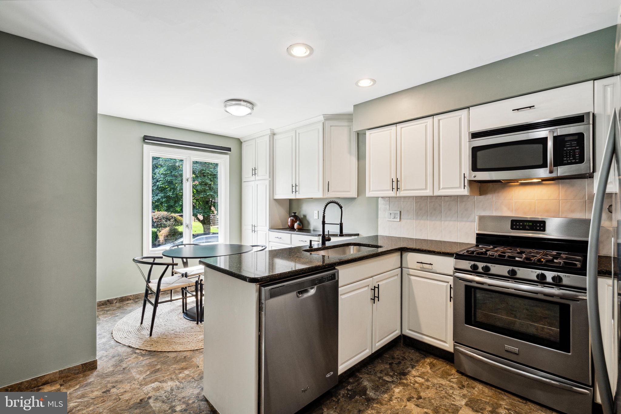 8816 Ridge Avenue, Unit 22 Philadelphia, PA 19128 - Photo 17 of 53