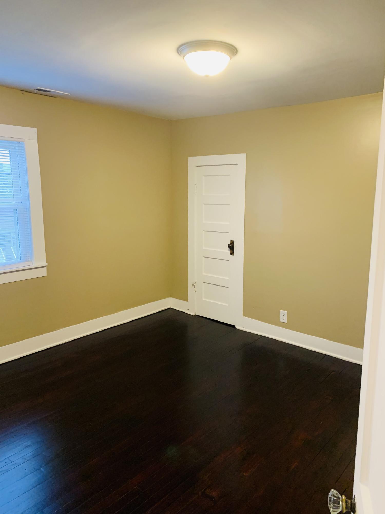 2720 Linden Road Kingsport, TN 37664 - Photo 12 of 29 D09714BF-85C9-4AB9-A6BD-96EB7575529A