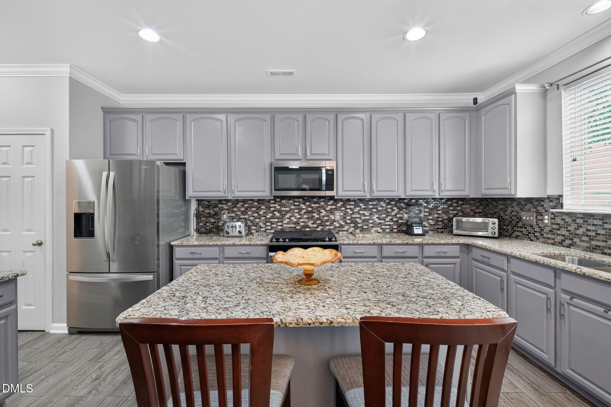 6319 Quitman Trail Raleigh, NC 27610 - Photo 21 of 58 kitchen backsplash /granite