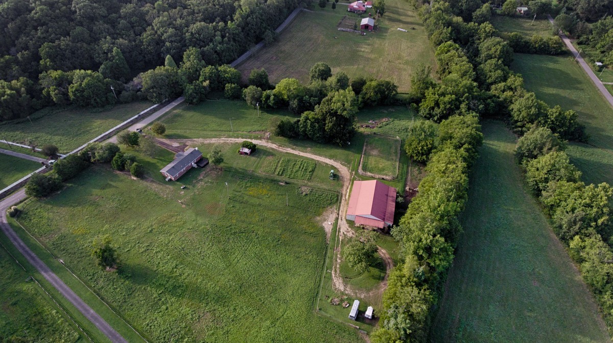 477 Holt Hollow Road Prospect, TN 38477 - Photo 1 of 34 an aerial view of a house