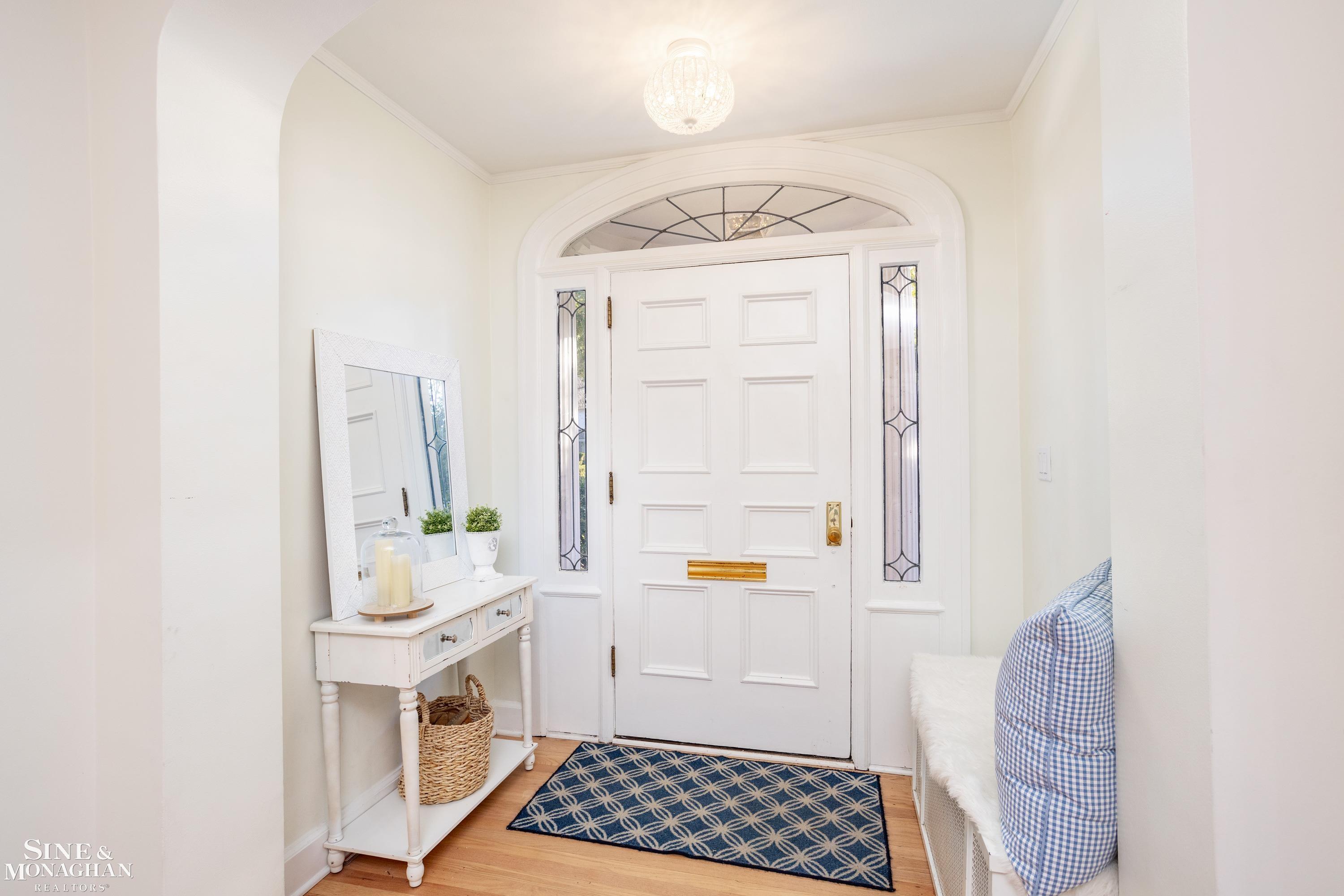 225 Merriweather Road Grosse Pointe Farms, MI 48236 - Photo 9 of 55