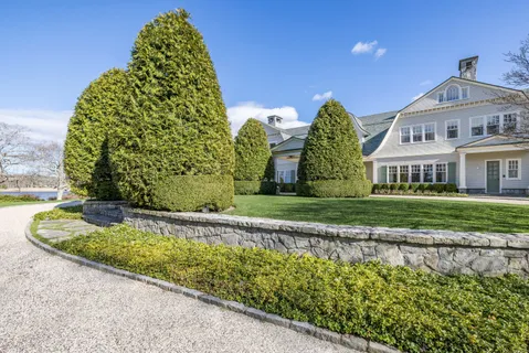 $67,500,000 | 38 Mathews Road, Wainscott, NY 11975