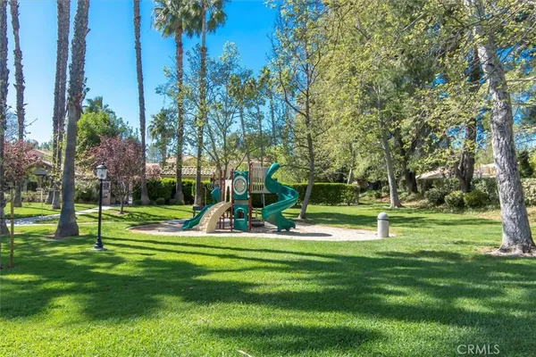$535,000 | 25126 Steinbeck Avenue, Unit D, Stevenson Ranch, CA 91381
