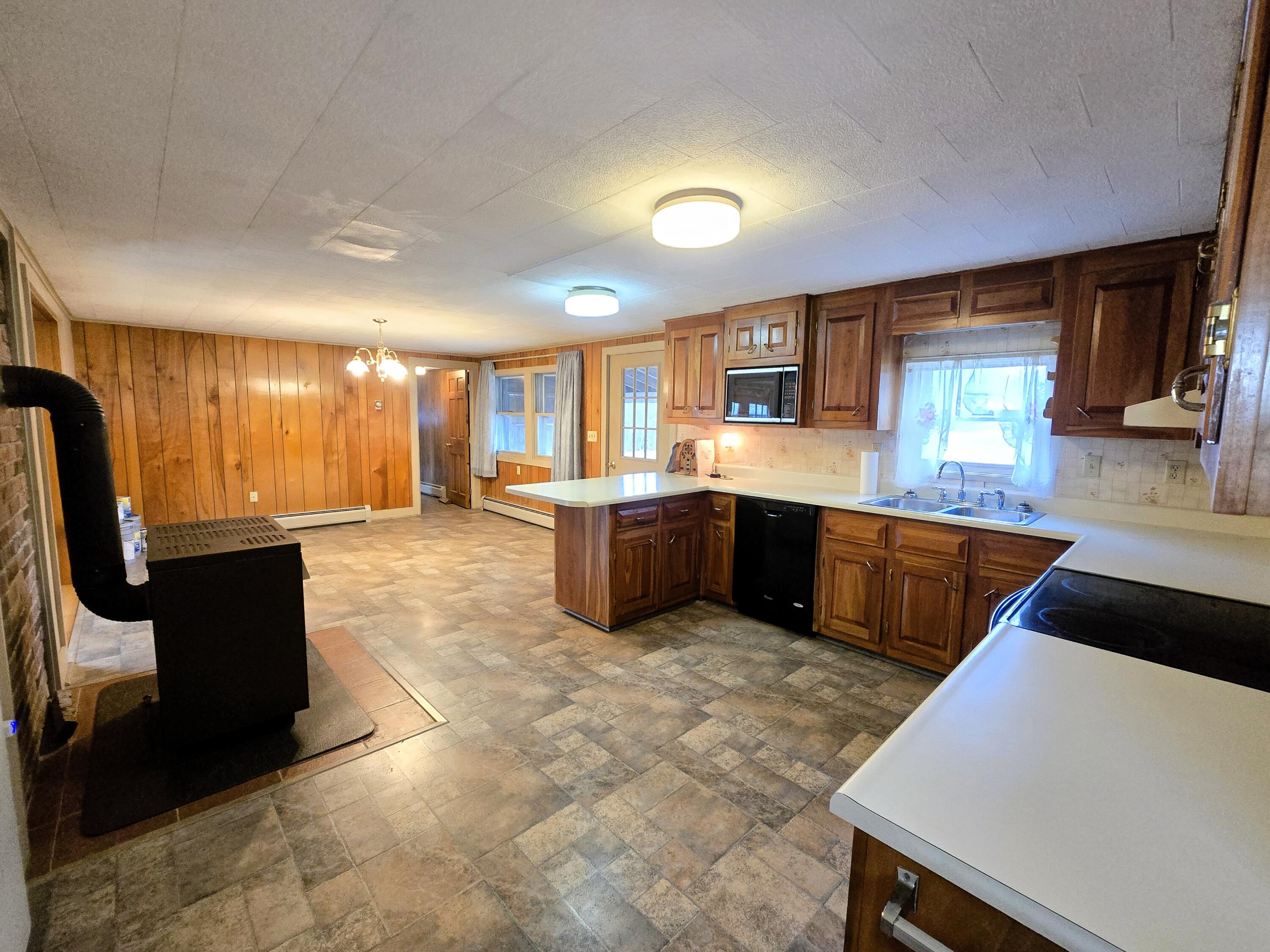 377 Village Road Jackson, ME 04921 - Photo 9 of 38 Kitchen