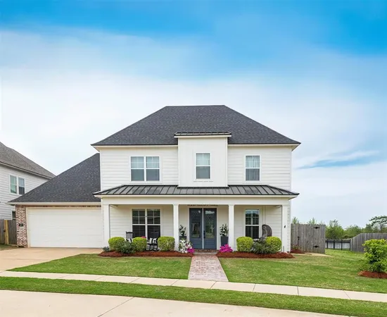 $569,000 | 423 North Lost River Drive, Benton, LA 71006