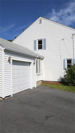 142 Kiwanee Road Warwick, RI 02888 - Photo 9 of 30