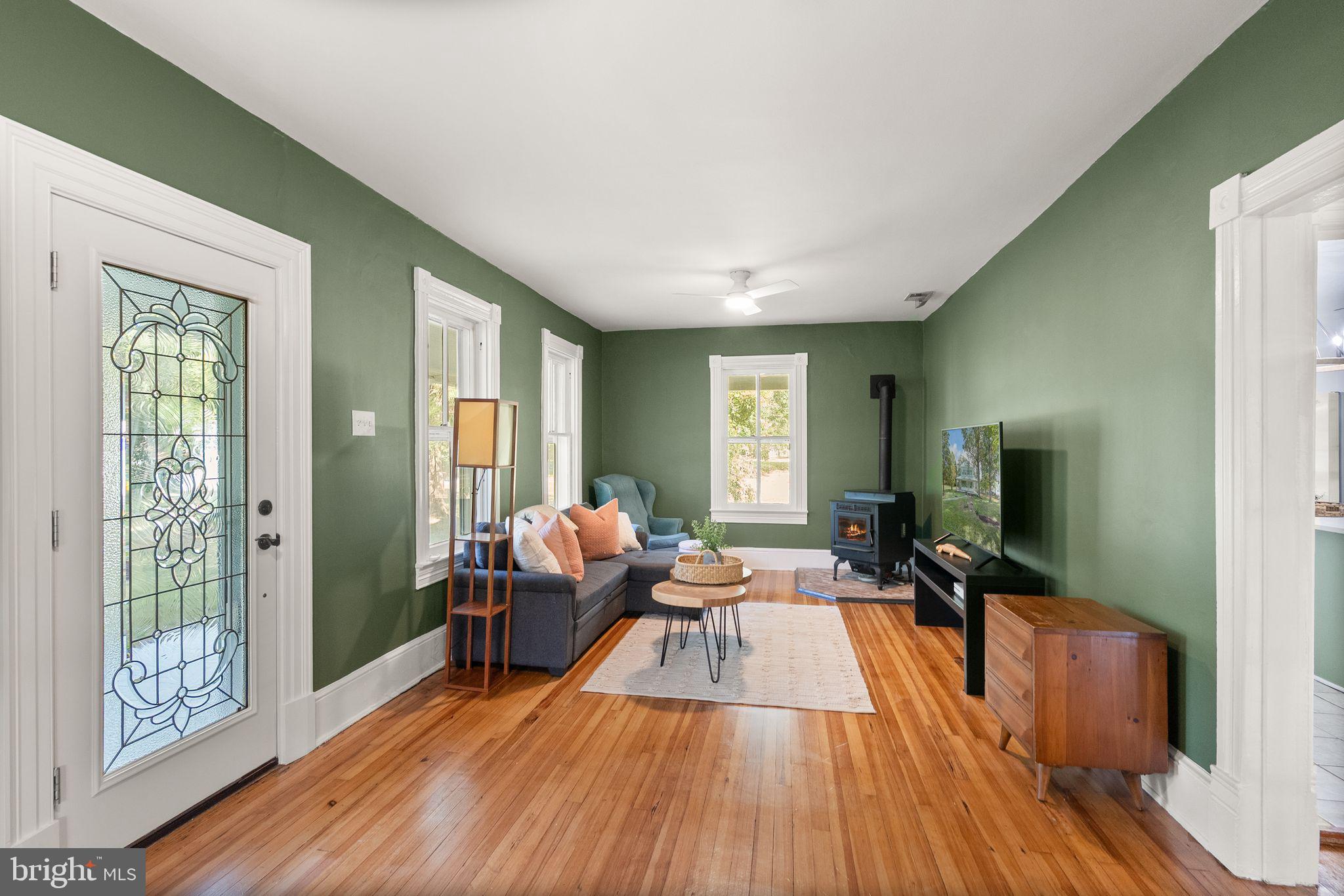 15914 Bealle Hill Road Accokeek, MD 20607 - Photo 6 of 49 Gallery Image 6