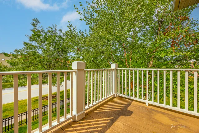 $3,200 | 2528 Dunraven Avenue, Naperville, IL 60540