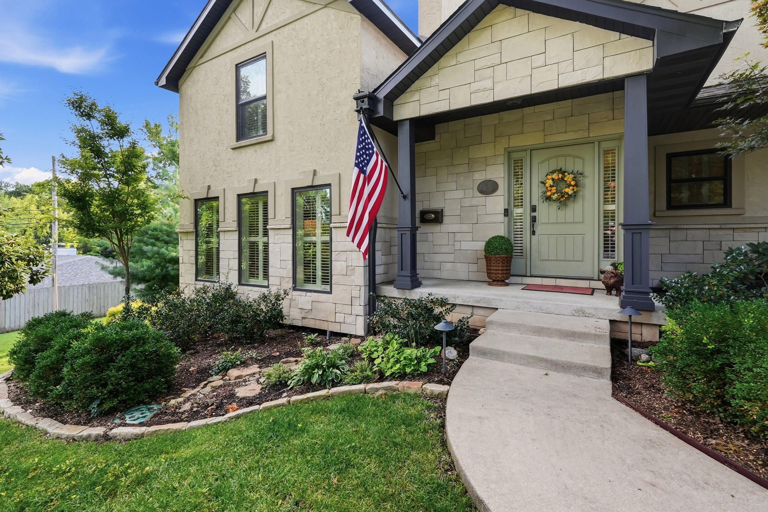11 Bingham Road Columbia, MO 65203 - Photo 3 of 71 Gallery Image 3