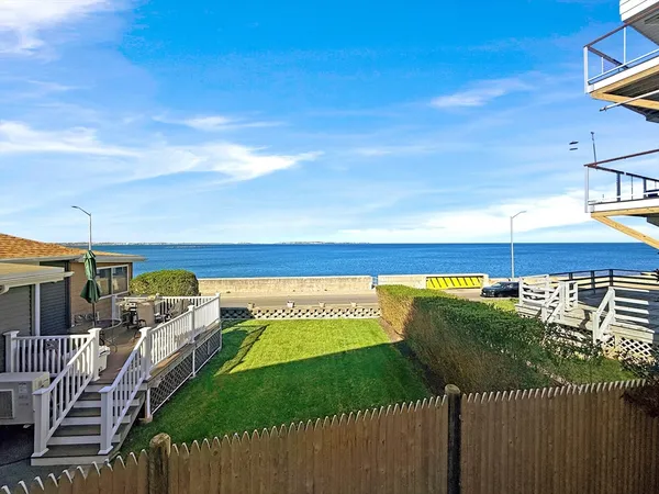 $3,330 | 204 Endicott Avenue, Unit 2, Revere, MA 02151