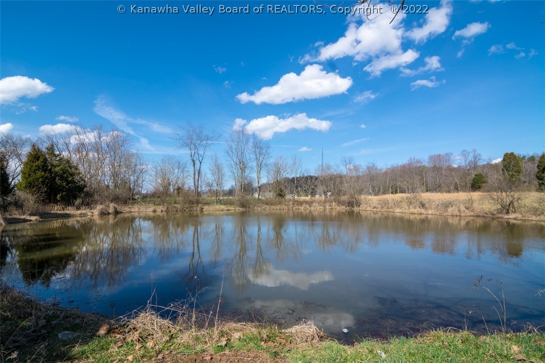 4553 Charleston Road Ripley, WV 25271 - Photo 1 of 13 Gallery Image 1