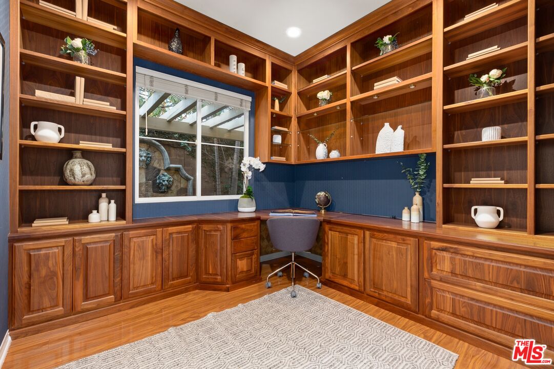 2 Arborwood Irvine, CA 92620 - Photo 10 of 26