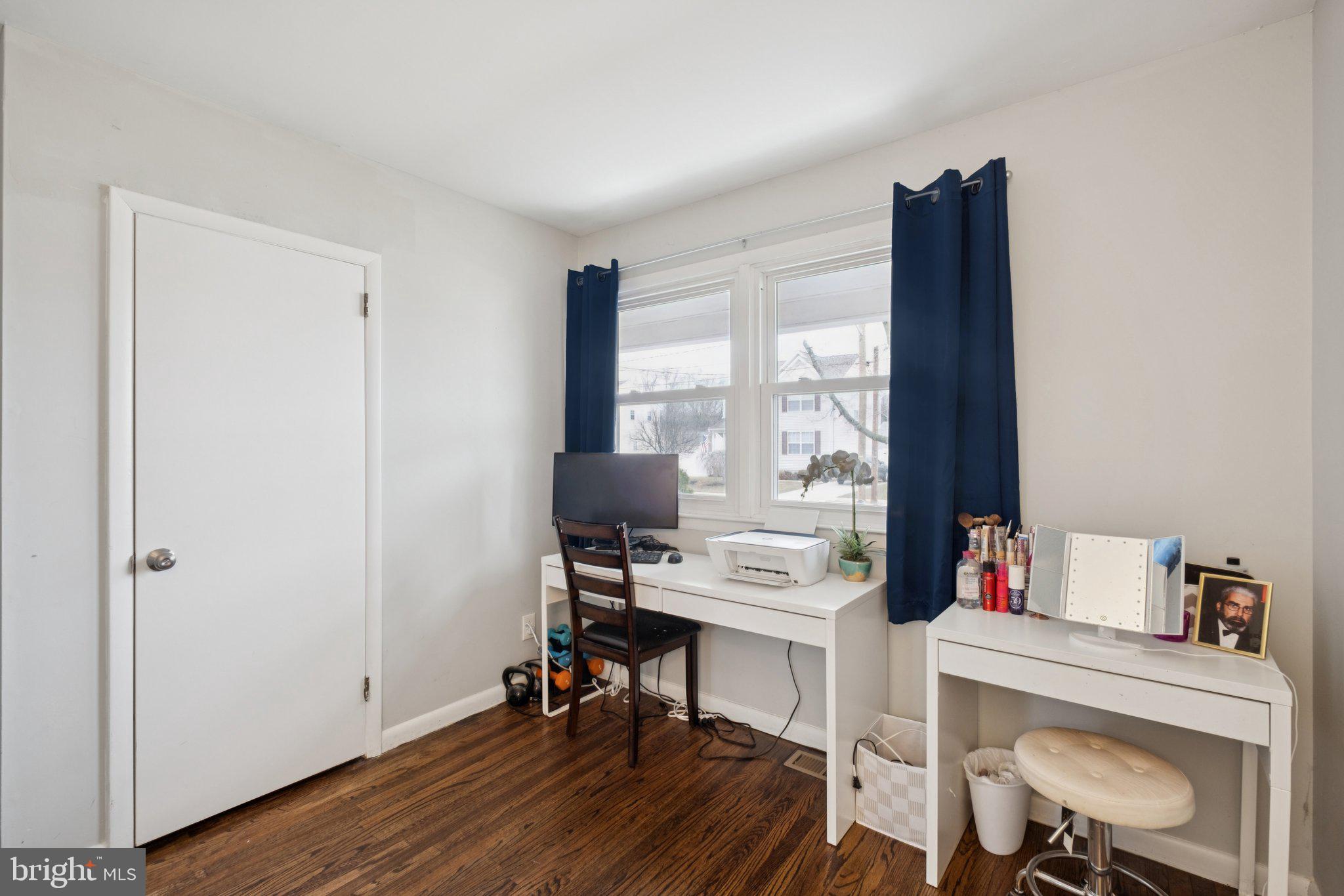 614 Brooke Avenue Magnolia, NJ 08049 - Photo 25 of 33 a workspace with furniture and a window