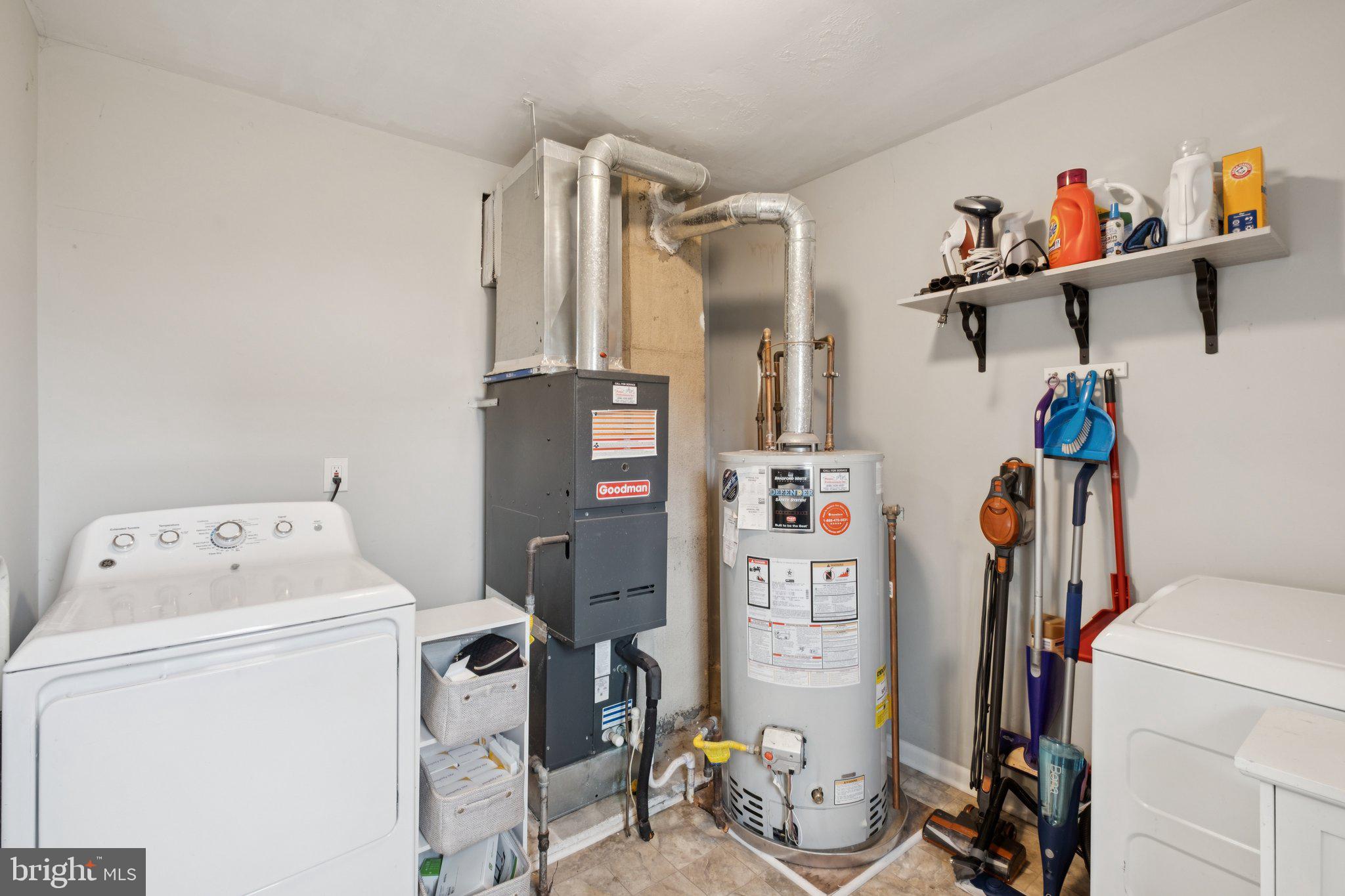 614 Brooke Avenue Magnolia, NJ 08049 - Photo 28 of 33 a utility room with dryer and washer