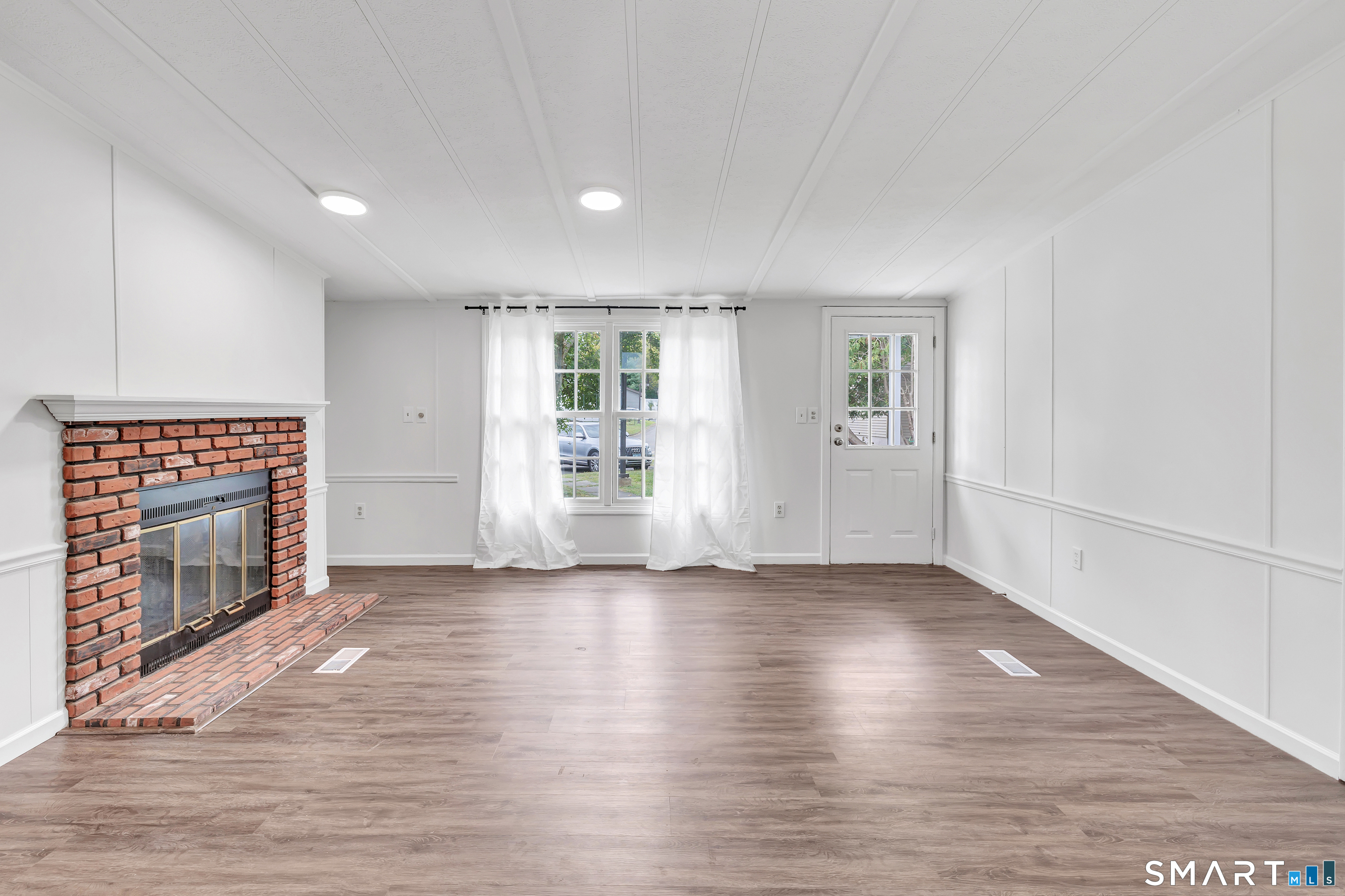30 Crescent Park Road Westport, CT 06880 - Photo 7 of 33