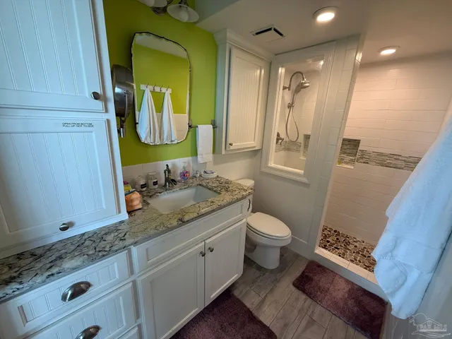 $2,600 | 1200 Fort Pickens Road, Unit 4C, Pensacola Beach, FL 32561