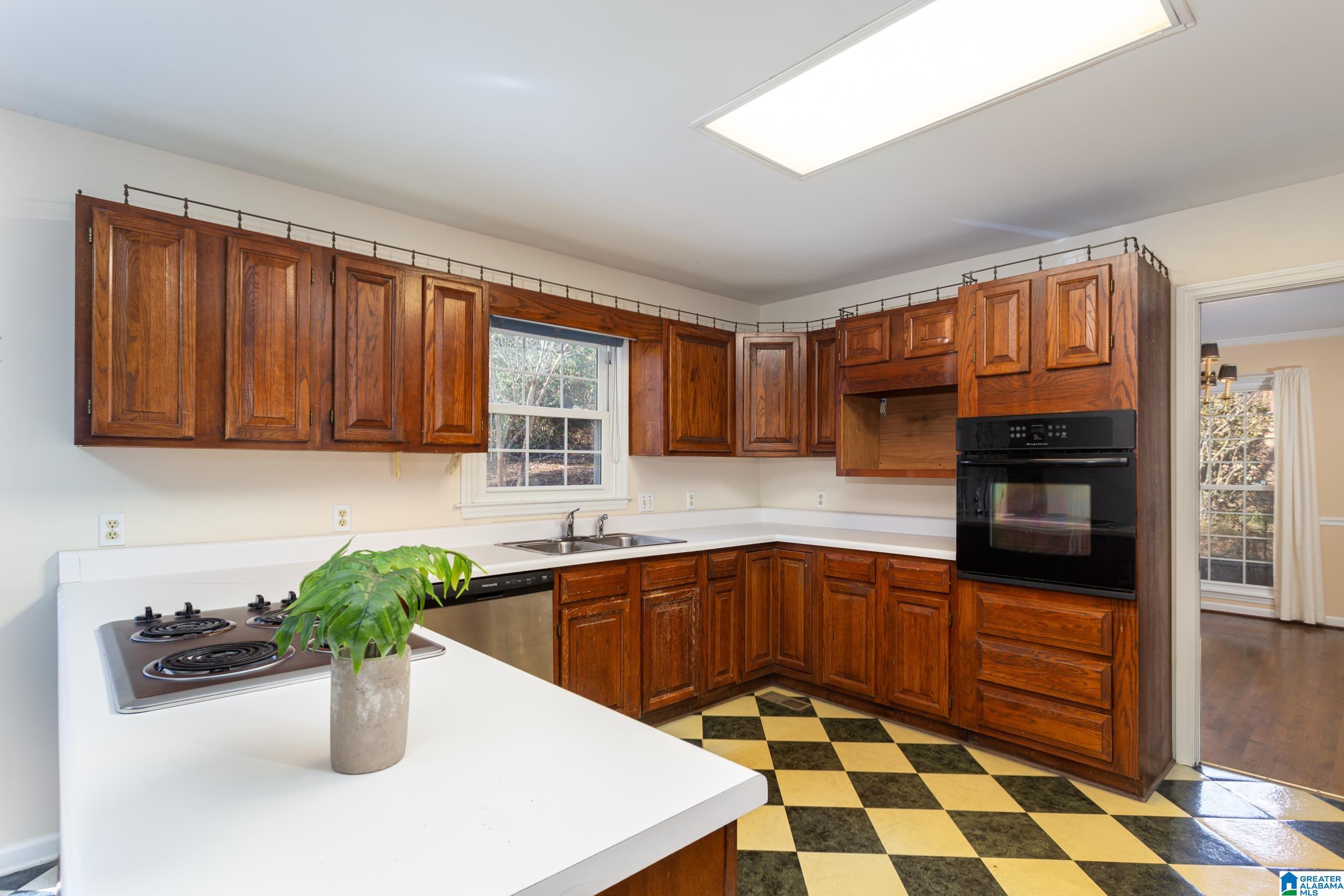 31 Timothy Trace Anniston, AL 36207 - Photo 9 of 40