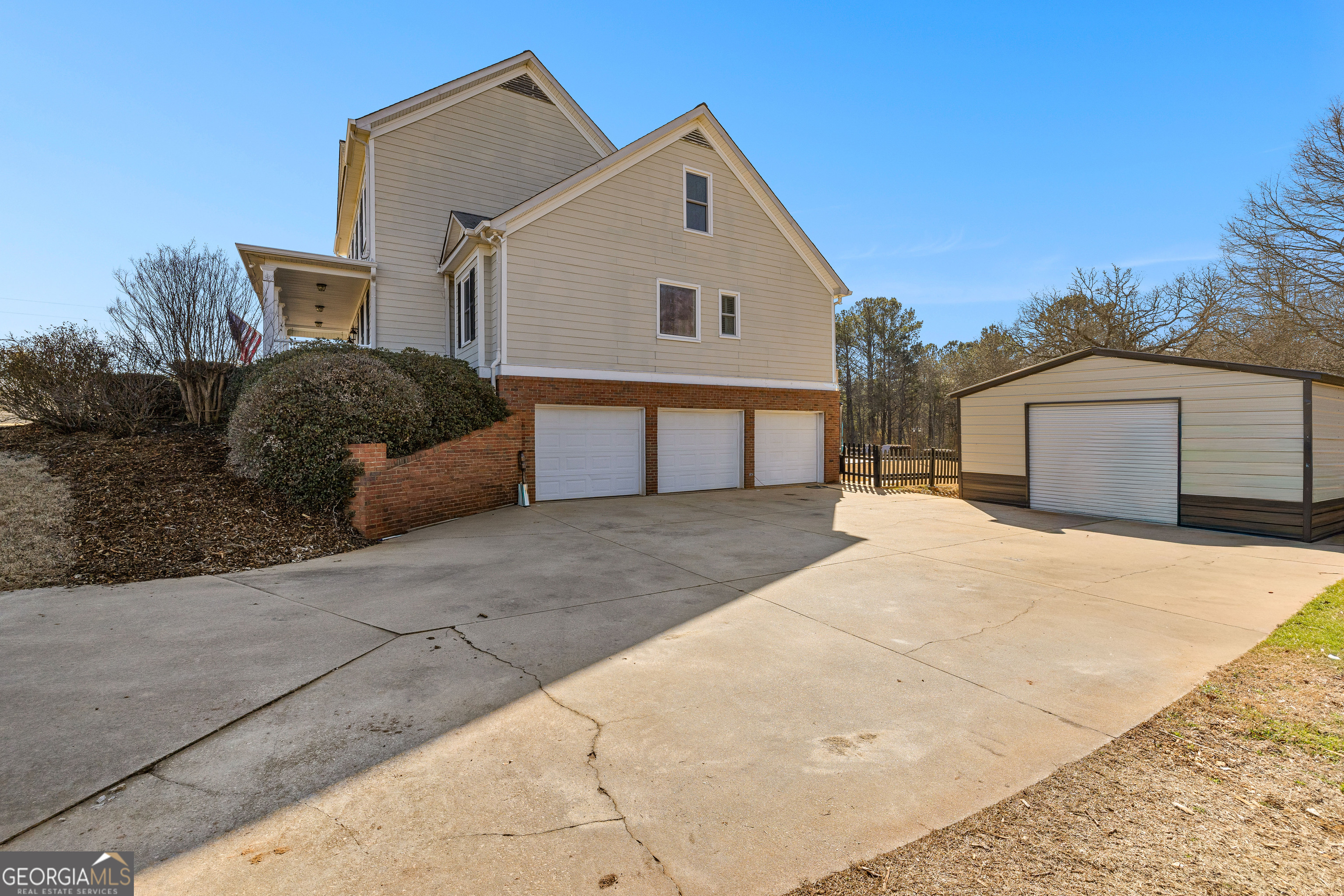 4353 Lower Fayetteville Road Sharpsburg, GA 30277 - Photo 9 of 73