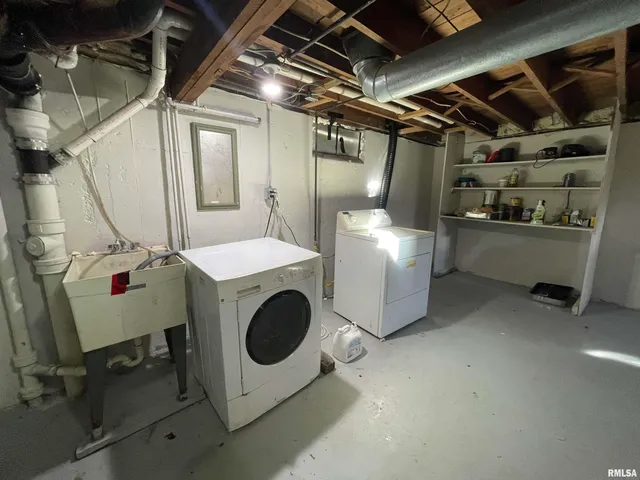 $99,900 | 5014 North Best Street, Peoria Heights, IL 61616