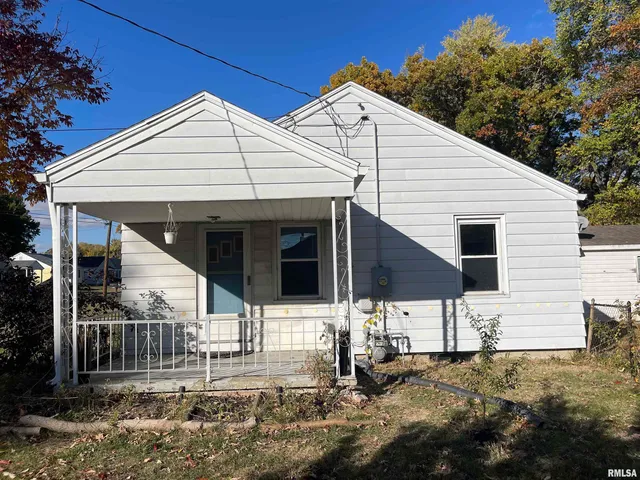 $99,900 | 5014 North Best Street, Peoria Heights, IL 61616