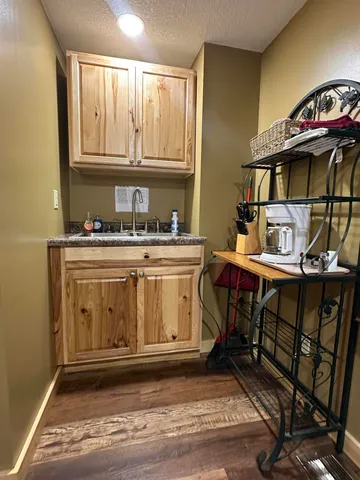 $530,000 | S1638 Highway 35, Alma, WI 54610