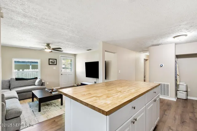 $169,000 | 7811 Club Duclay Drive, Jacksonville, FL 32244