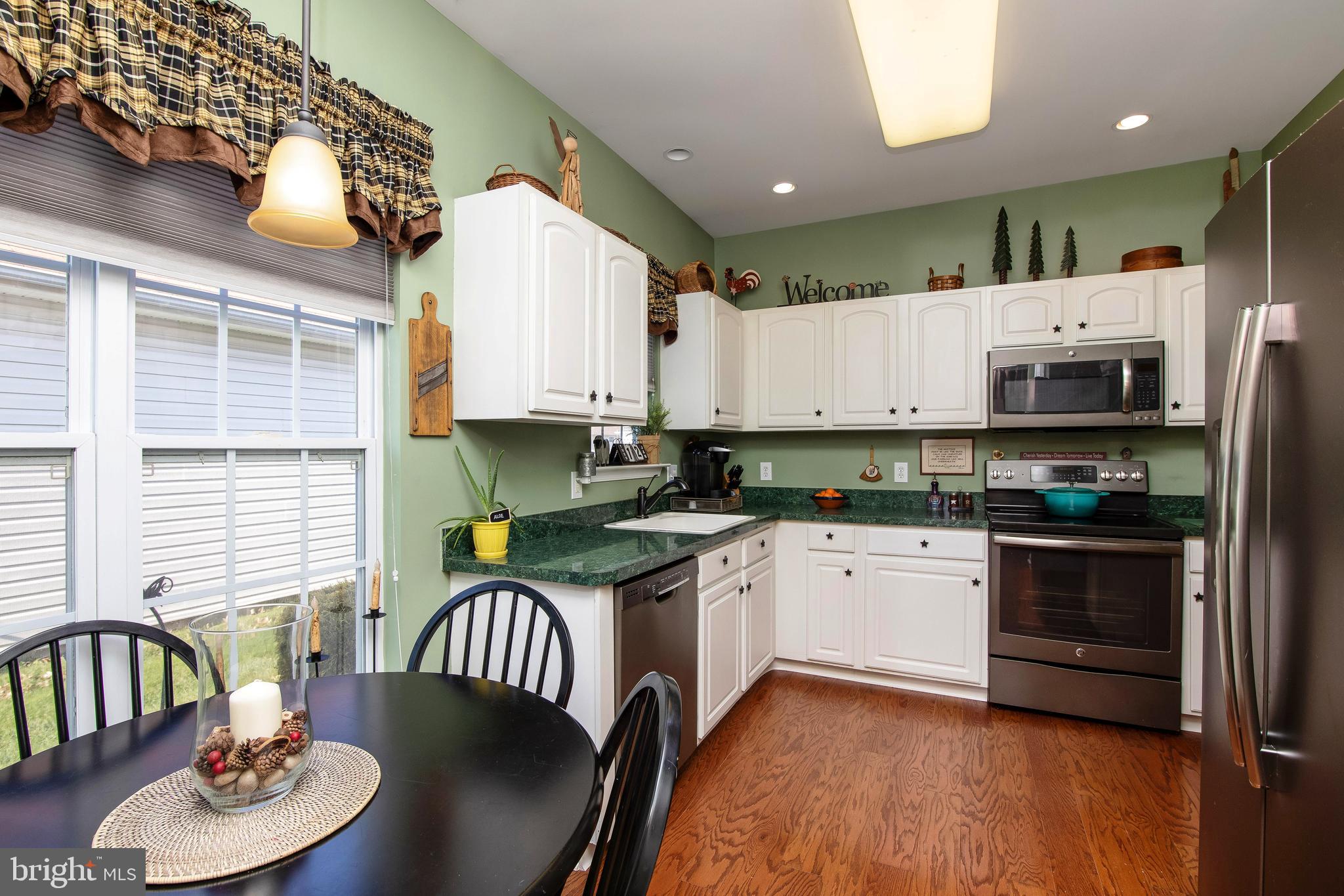 5 Crystal Drive Beverly, NJ 08010 - Photo 16 of 35