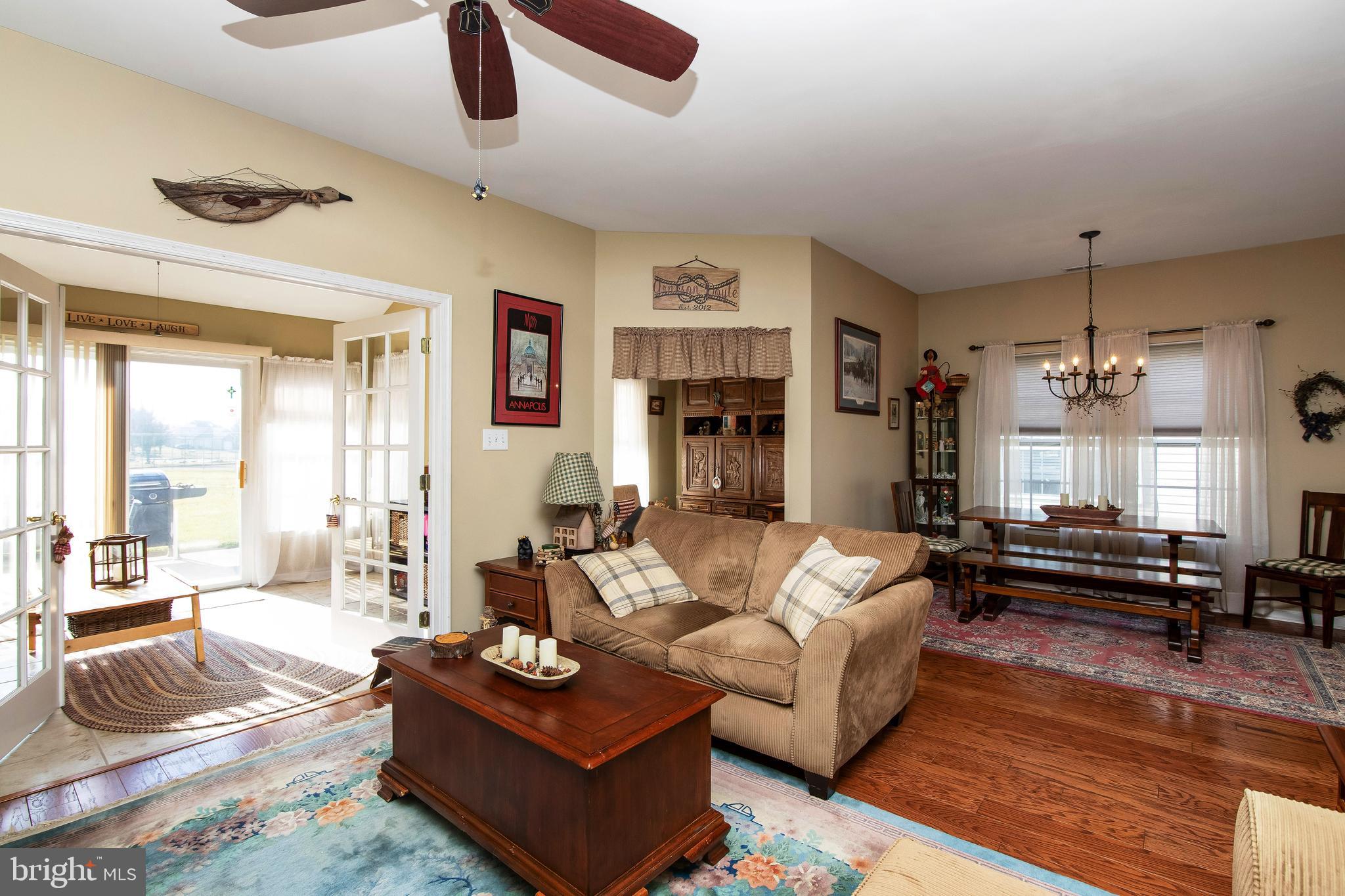 5 Crystal Drive Beverly, NJ 08010 - Photo 8 of 35