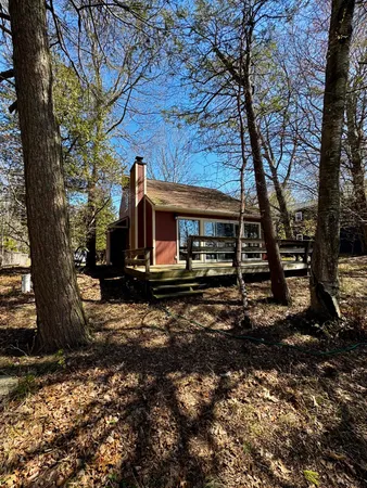 $785,000 | 4667 North Lakeshore Drive, Mears, MI 49436