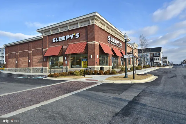 $929,000 | 11519 Elk Horn Drive, Clarksburg, MD 20871