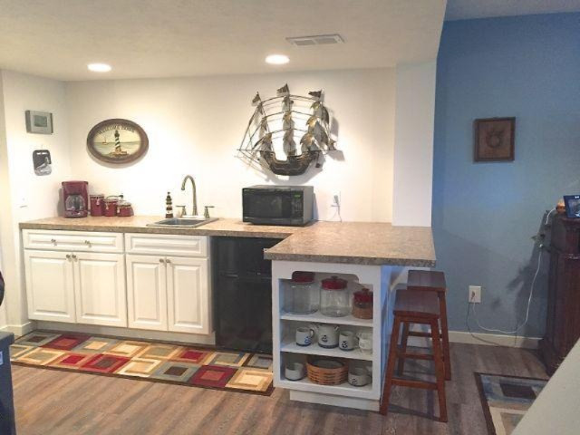 1355 East Point Ridge, Unit 12 Holland, MI 49423 - Photo 20 of 33 3