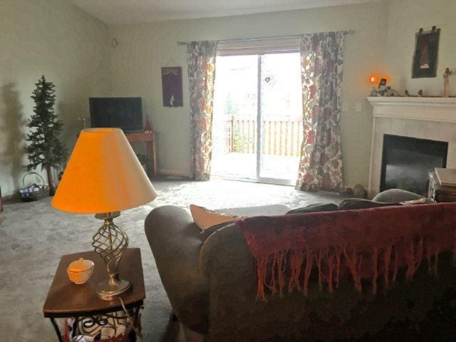 1355 East Point Ridge, Unit 12 Holland, MI 49423 - Photo 4 of 33 30
