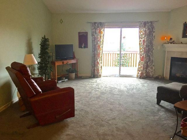 1355 East Point Ridge, Unit 12 Holland, MI 49423 - Photo 5 of 33 29